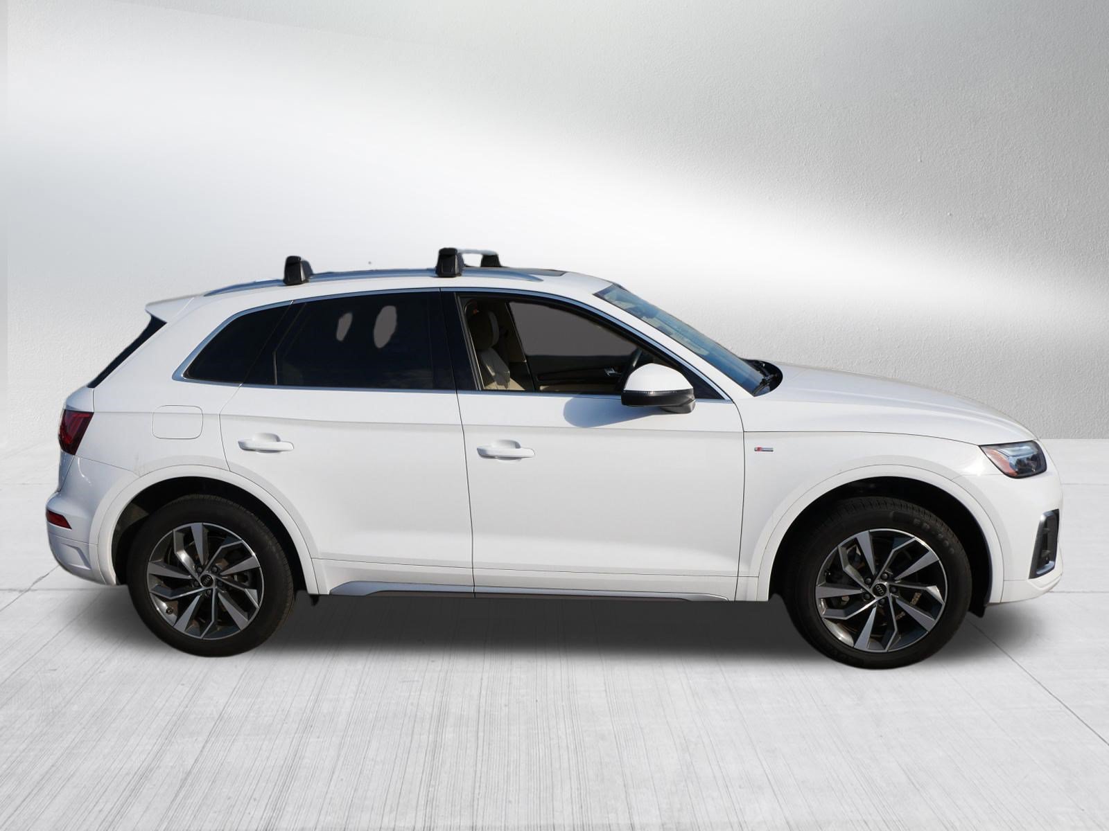 Used 2024 Audi Q5 2.0T Premium Plus AWD/4WD image 8