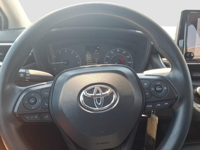 Used 2024 Toyota Corolla LE FWD image 27
