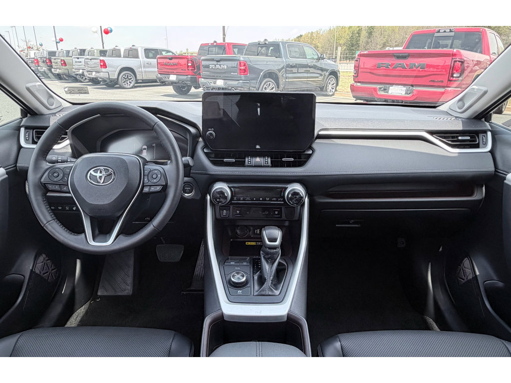 Used 2024 Toyota RAV4 Limited image 12