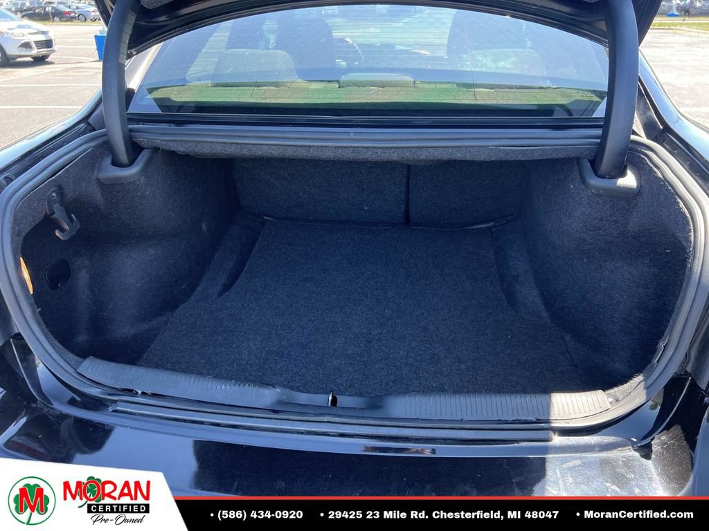 Used 2019 Dodge Charger SXT AWD/4WD image 11