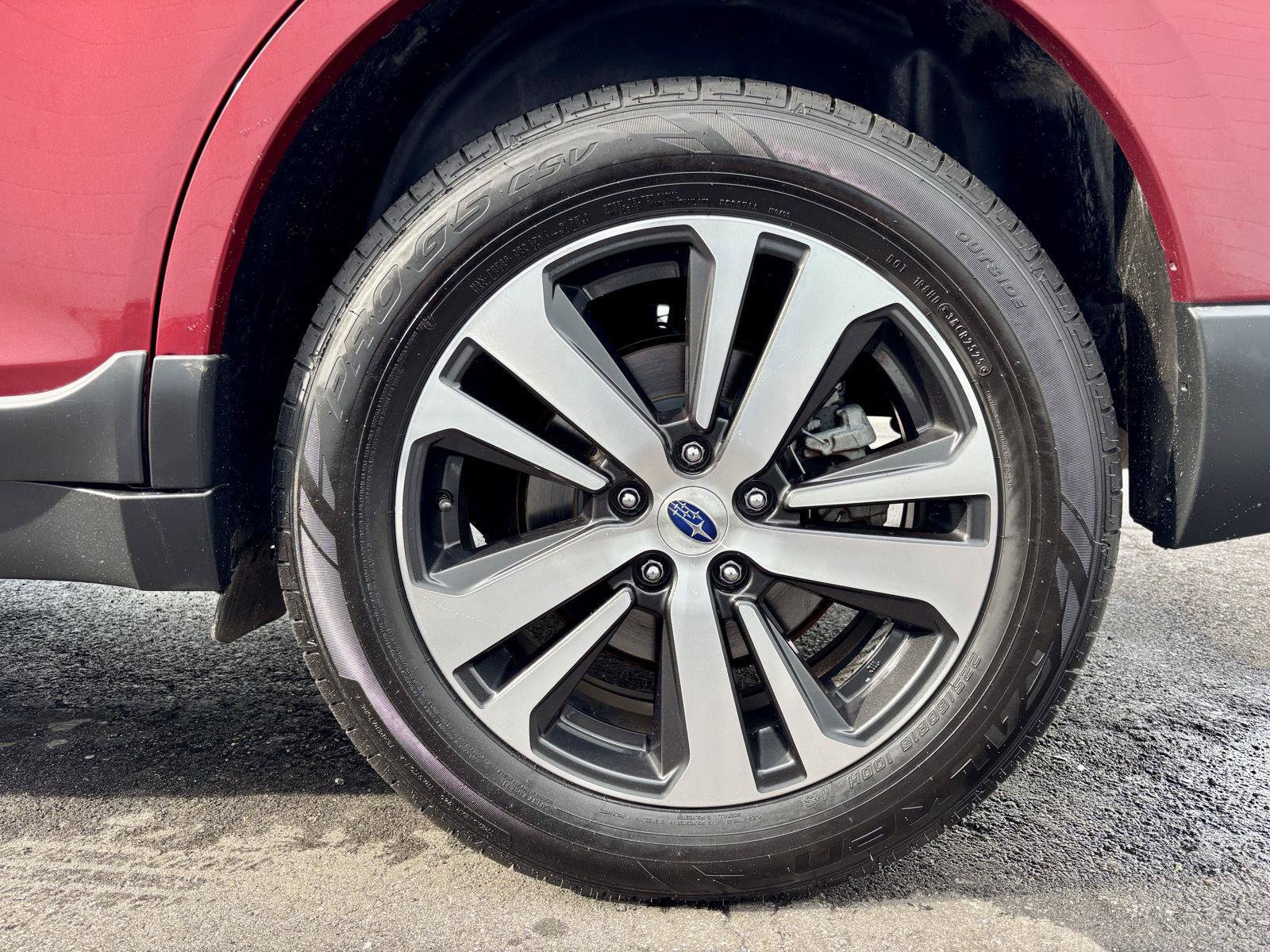 Used 2019 Subaru Outback 3.6R Limited AWD/4WD image 37