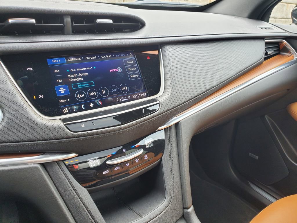 Certified 2022 Cadillac XT5 Premium Luxury image 31