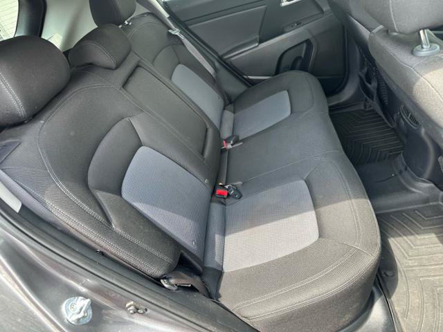 Used 2016 Kia Sportage LX AWD/4WD image 12