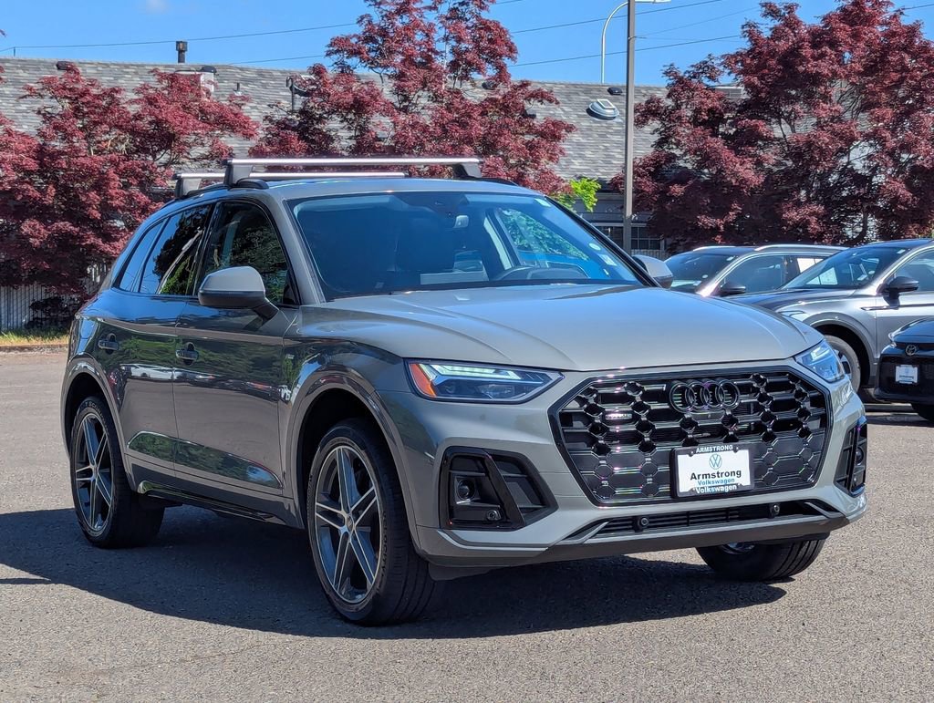 Used 2023 Audi Q5 e Premium Plus w/ Premium Plus Package AWD/4WD image 7