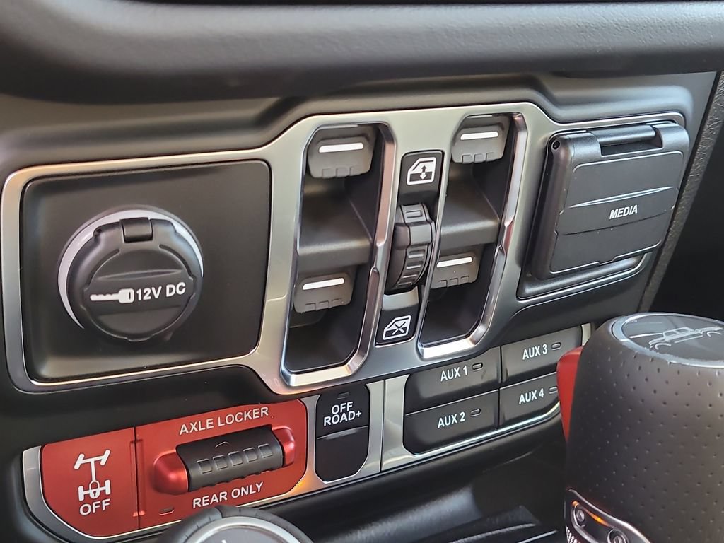 New 2026 Jeep Gladiator Mojave AWD/4WD image 29