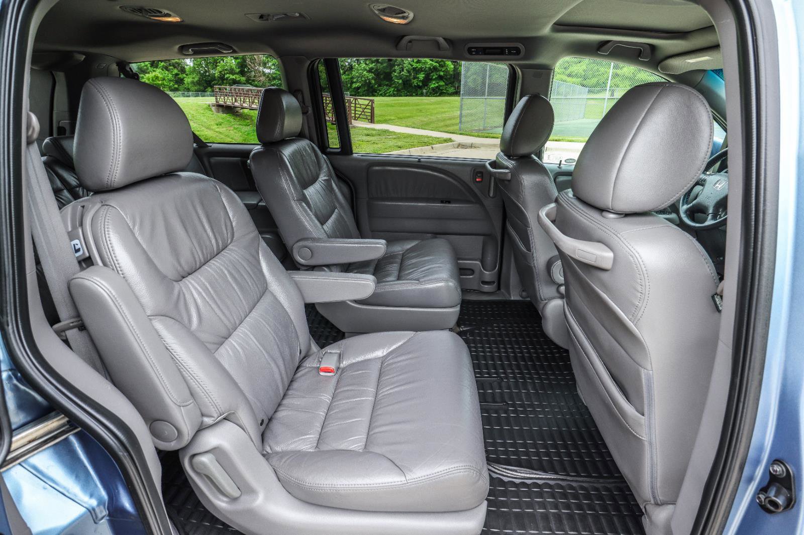 Used 2010 Honda Odyssey EX-L image 31