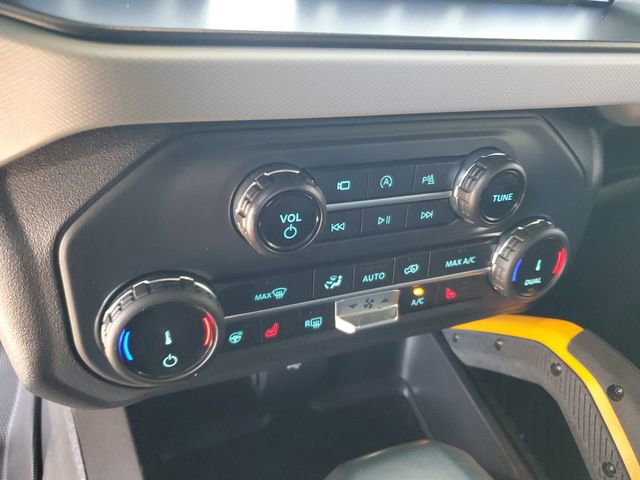 Used 2022 Ford Bronco Badlands image 22