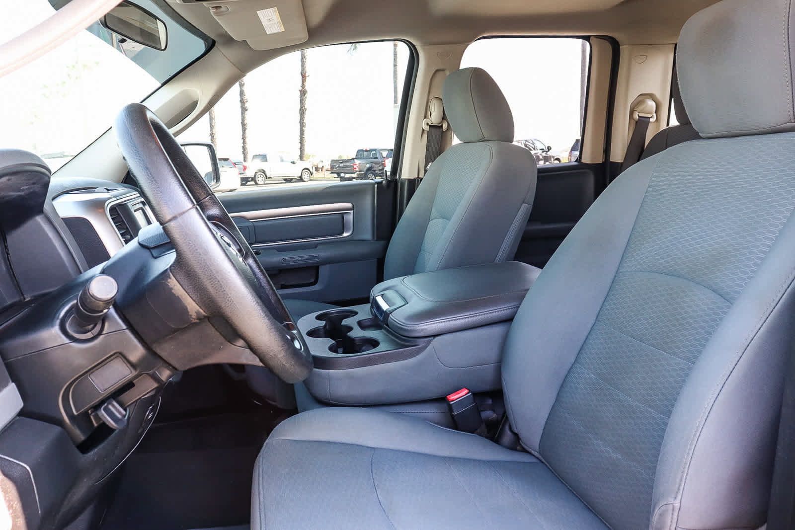 Used 2017 RAM 1500 Classic SLT image 26