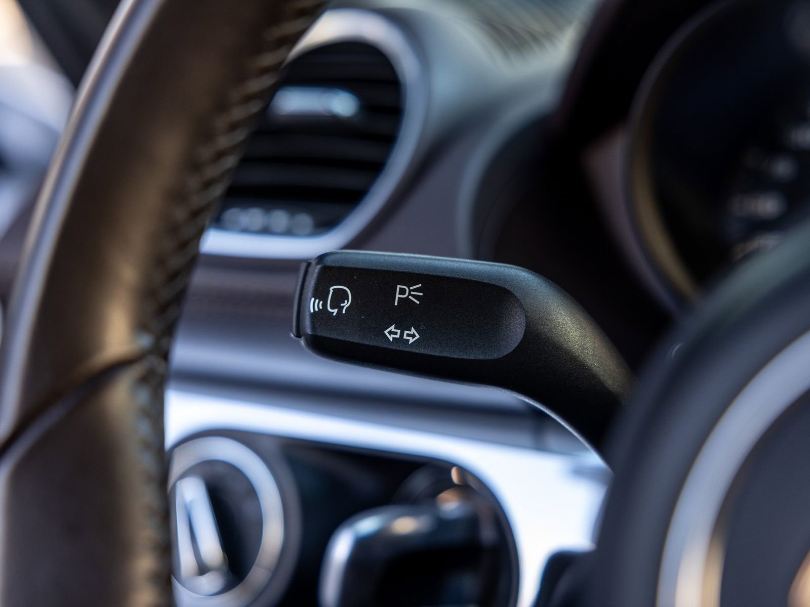 Used 2023 Porsche 718 Cayman GTS RWD image 42