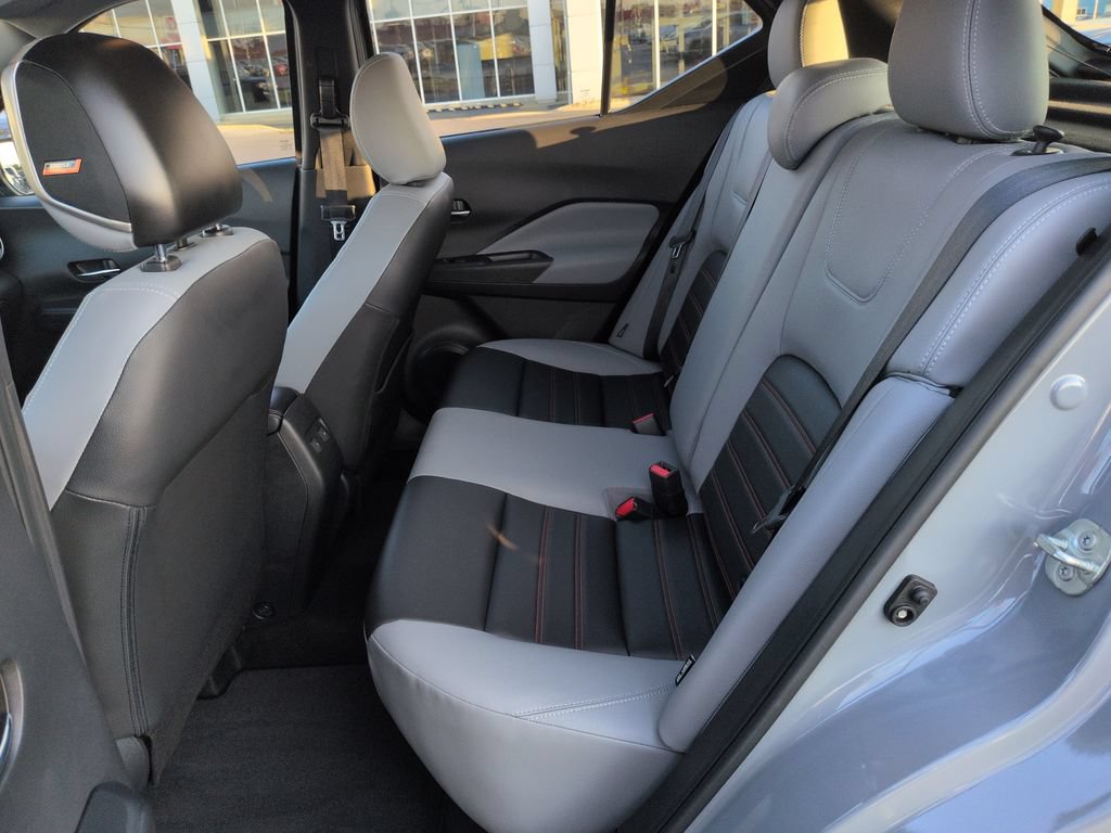 Used 2022 Nissan Kicks SR w/ Premium Package FWD image 25