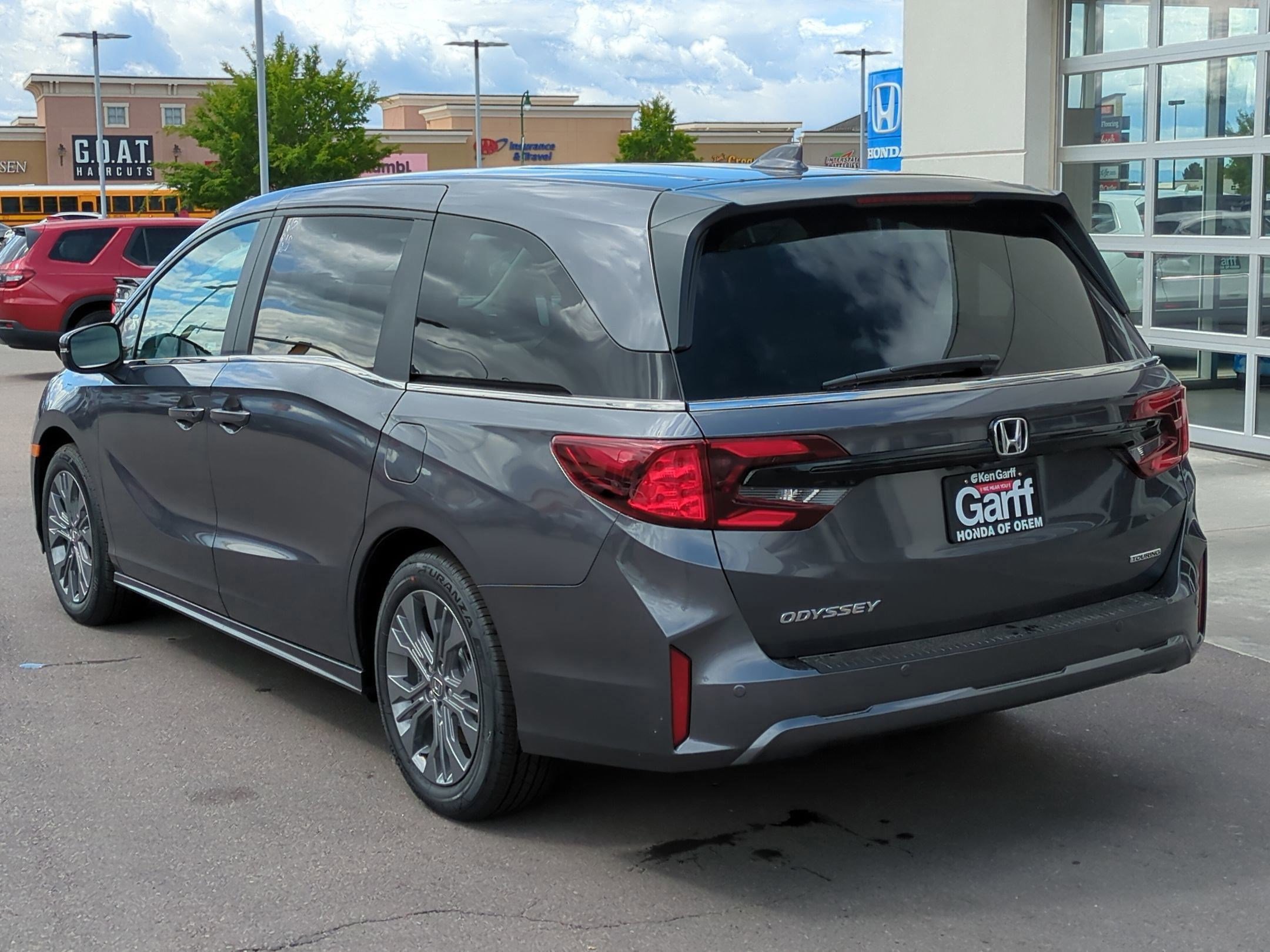 New 2026 Honda Odyssey Touring image 7