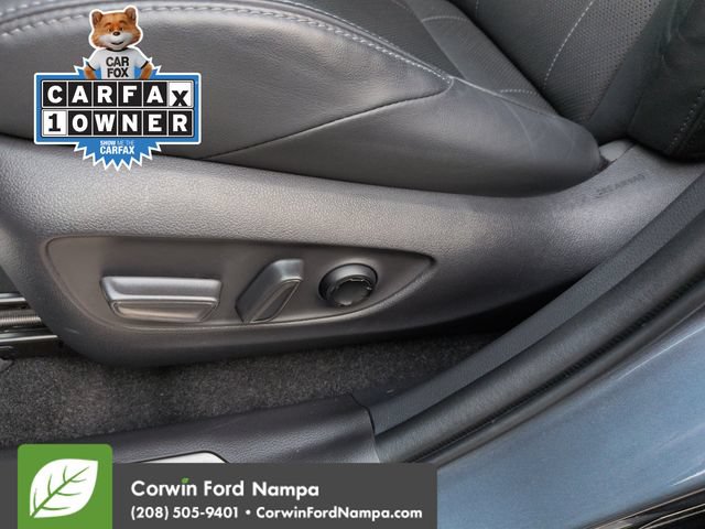 Used 2024 Toyota Venza Limited AWD/4WD image 12