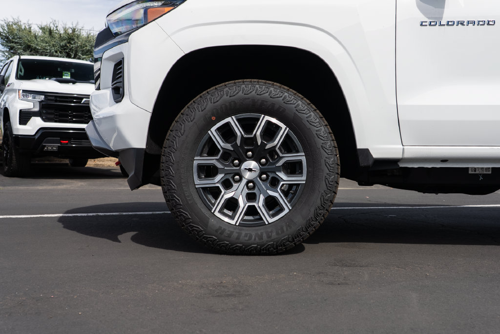 New 2026 Chevrolet Colorado Z71 w/ Technology Package AWD/4WD image 7