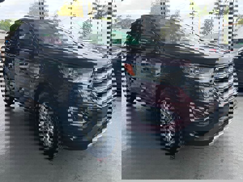 Used 2018 Ford Edge SEL w/ Equipment Group 201A image 8