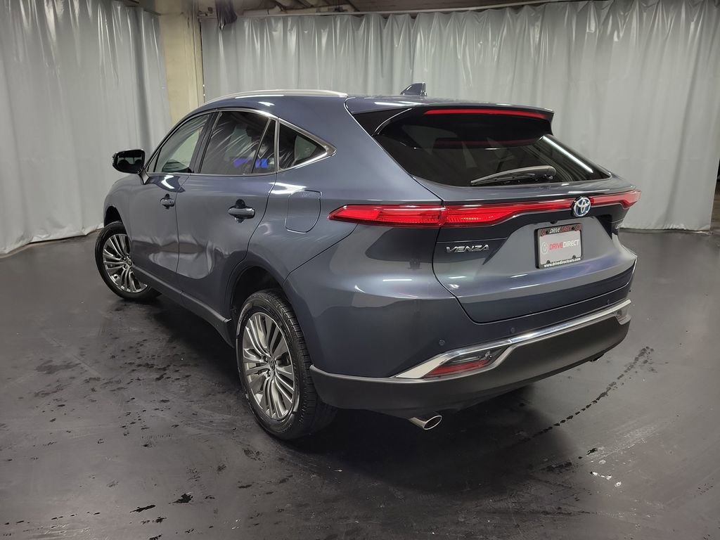 Used 2024 Toyota Venza Limited AWD/4WD image 6