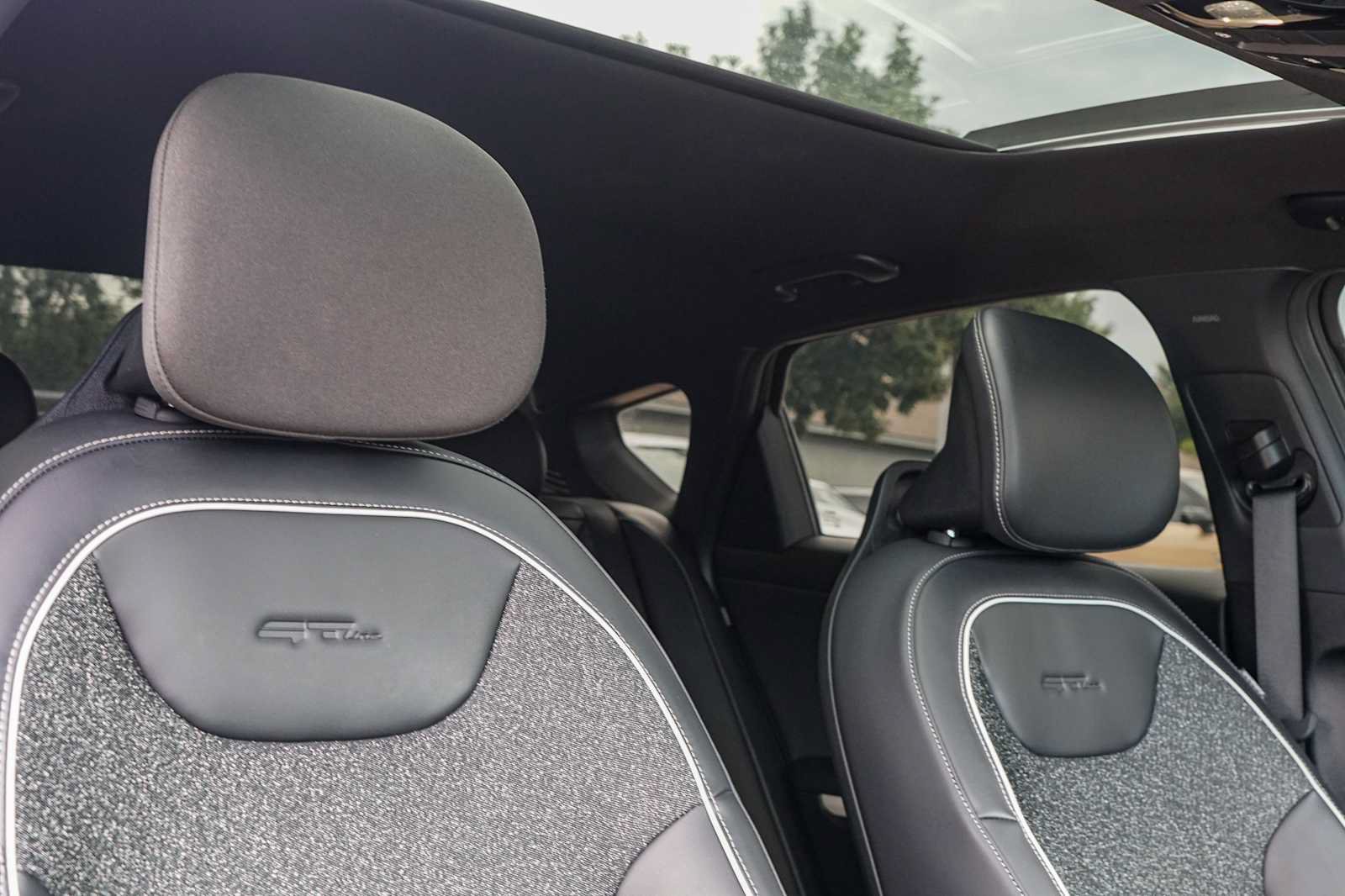 Certified 2025 Kia K4 GT-Line w/ GT-Line Sunroof Package FWD image 26