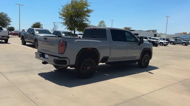 Used 2024 GMC Sierra 2500 AT4 w/ Technology Package AWD/4WD image 8