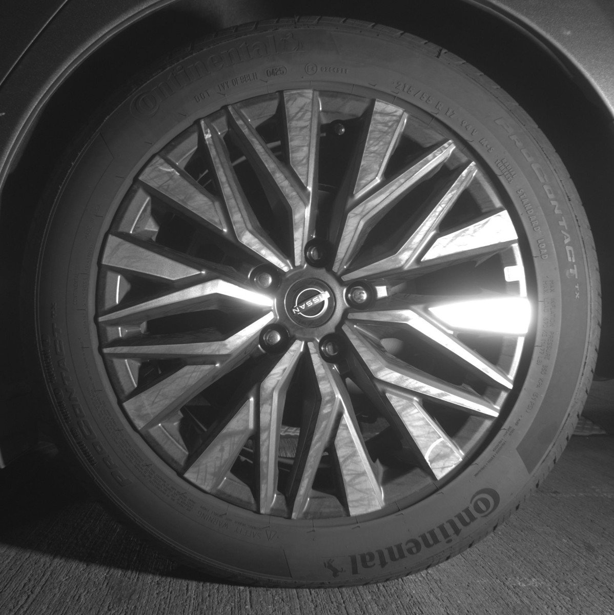 Used 2025 Nissan Altima 2.5 SV image 14