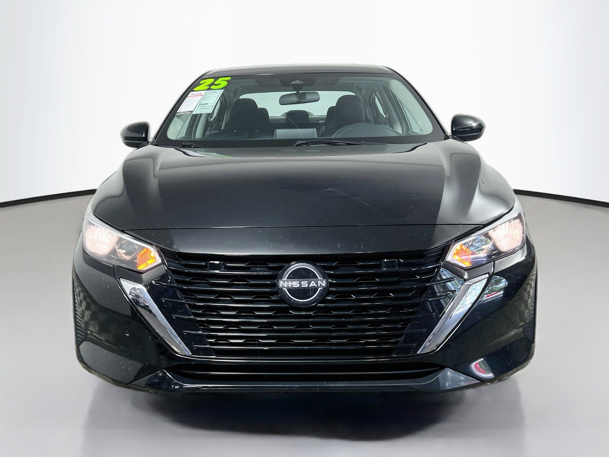 Used 2025 Nissan Sentra SV FWD image 11