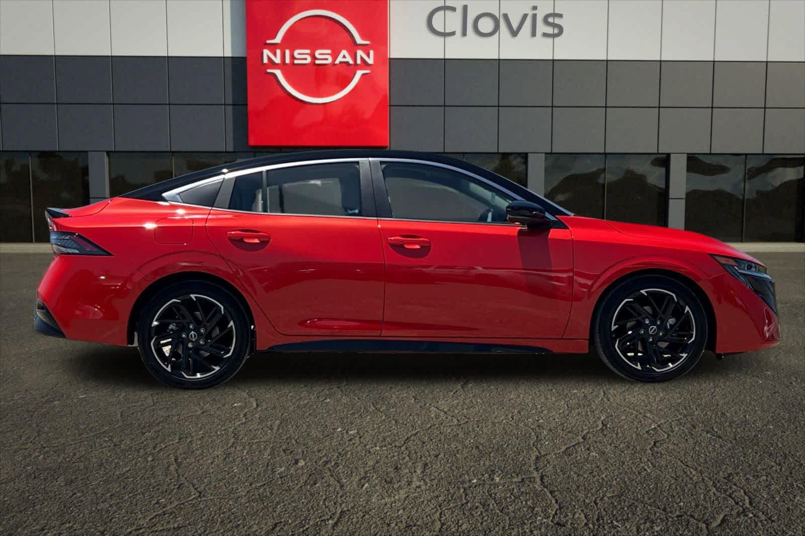 New 2026 Nissan Sentra SR FWD image 9