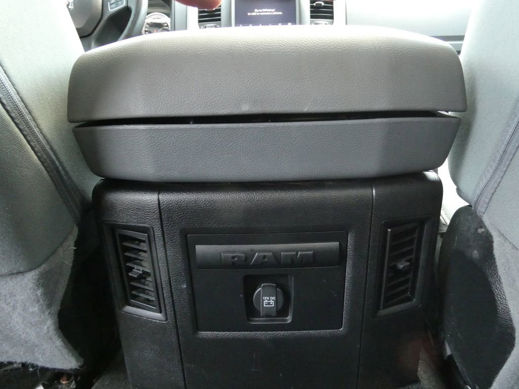 Used 2018 RAM 1500 Big Horn image 19