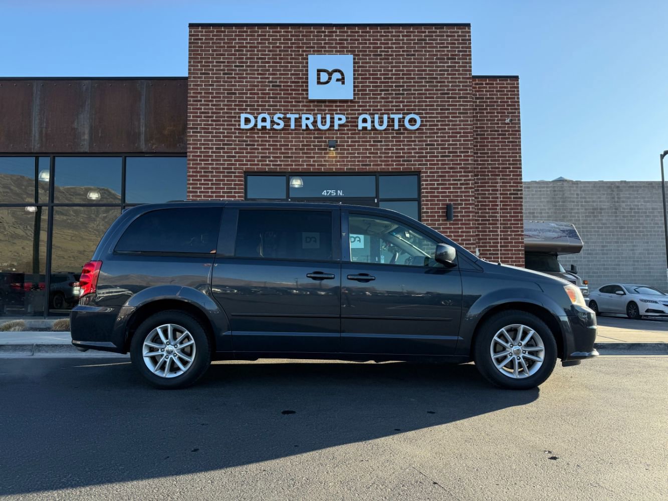 Used 2014 Dodge Grand Caravan SXT image 8