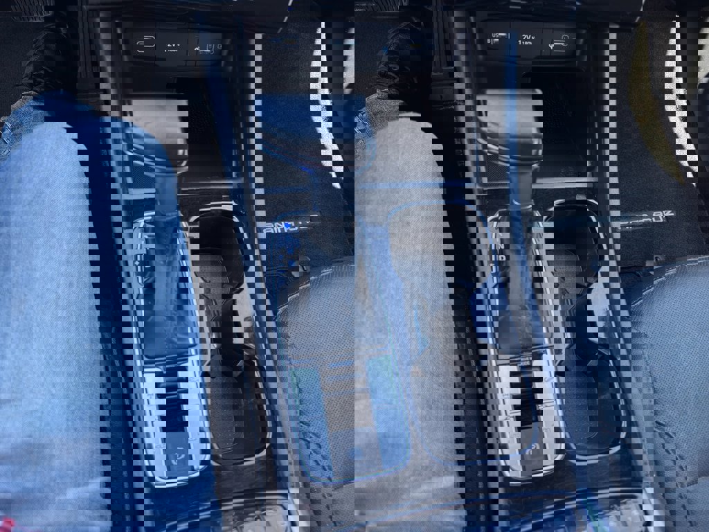 Used 2022 Hyundai Santa Cruz Limited w/ Cargo Package image 11