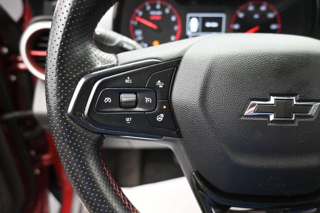 Used 2024 Chevrolet Trax RS w/ Sunroof Package FWD image 20