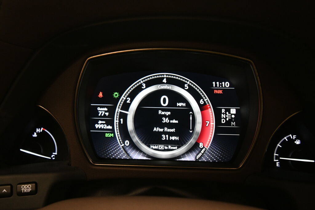 Used 2019 Lexus LS 500 AWD w/ Accessory Package (Z2) image 13