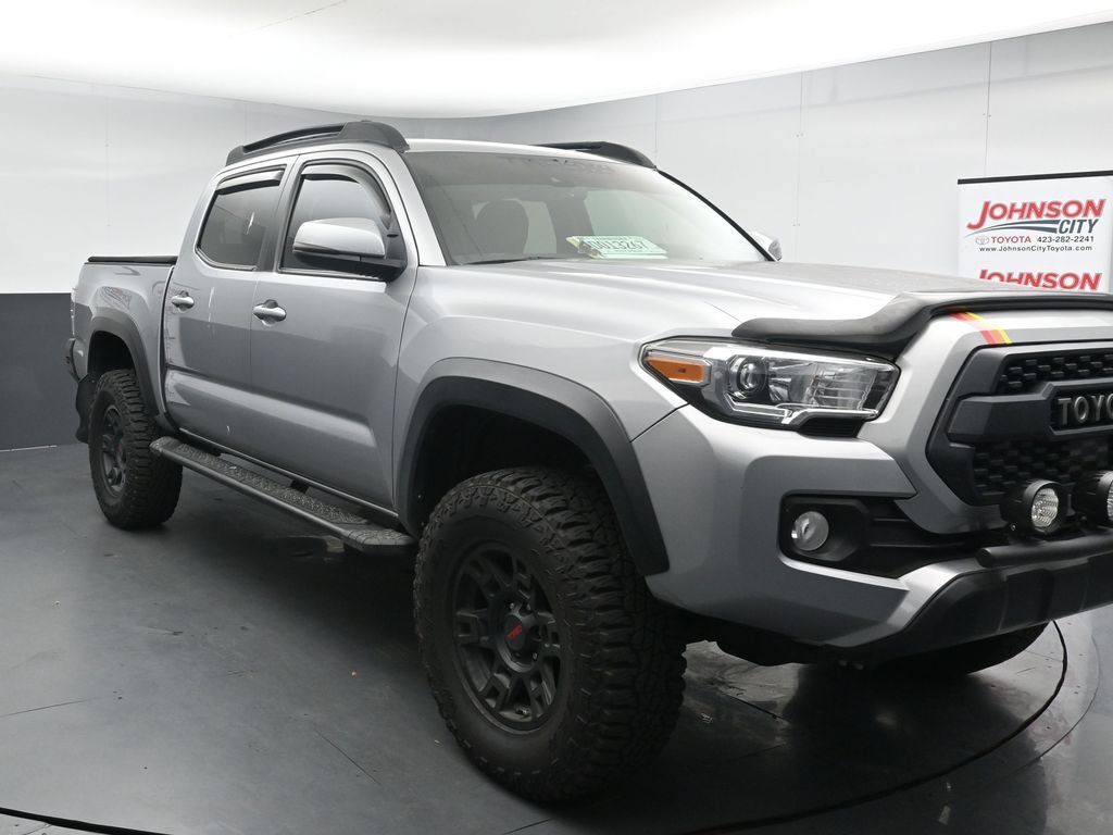 Used 2021 Toyota Tacoma TRD Off-Road AWD/4WD image 2