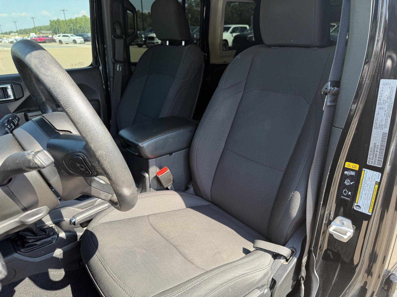 Used 2022 Jeep Wrangler Unlimited Sport AWD/4WD image 16