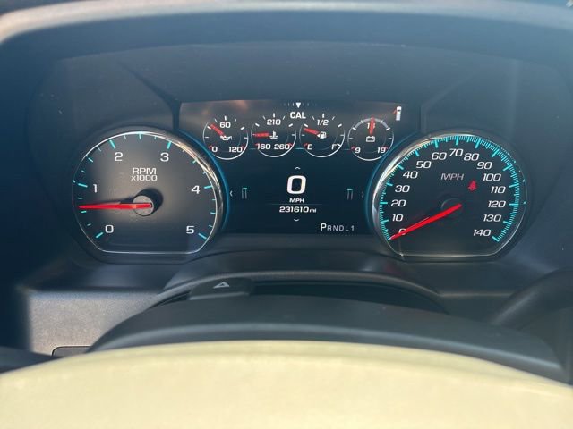 Used 2017 GMC Sierra 2500 Denali w/ Duramax Plus Package AWD/4WD image 31