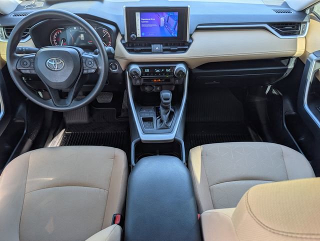 Used 2025 Toyota RAV4 XLE w/ Convenience Package image 5