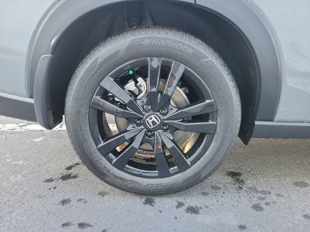 Certified 2027 Honda HR-V Sport image 6