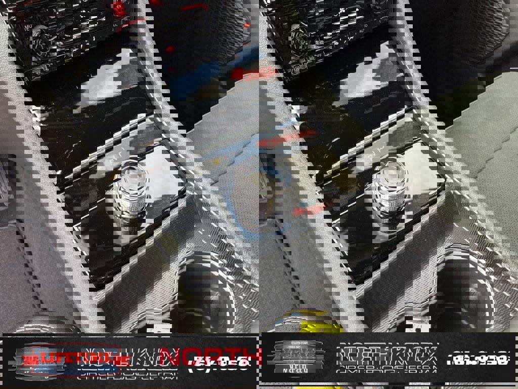 New 2025 Jeep Grand Cherokee L Altitude image 11