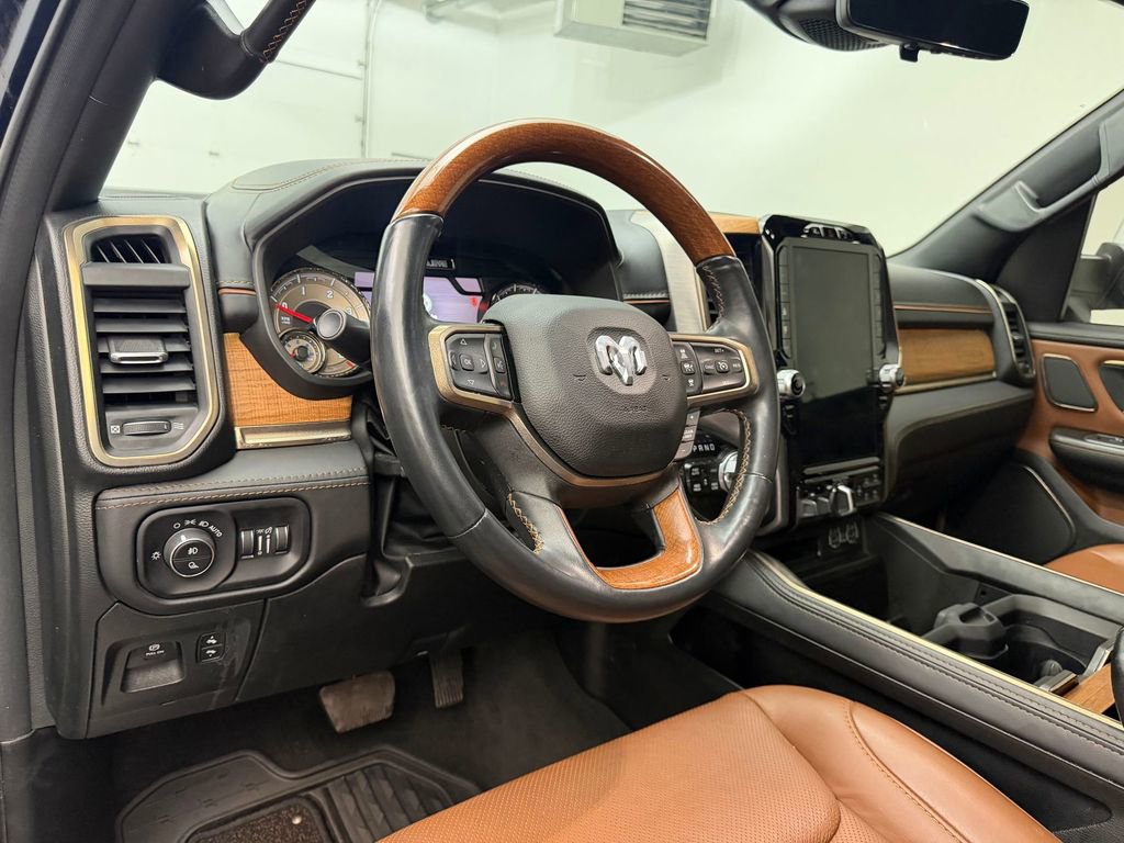 Used 2022 RAM 1500 Limited AWD/4WD image 4