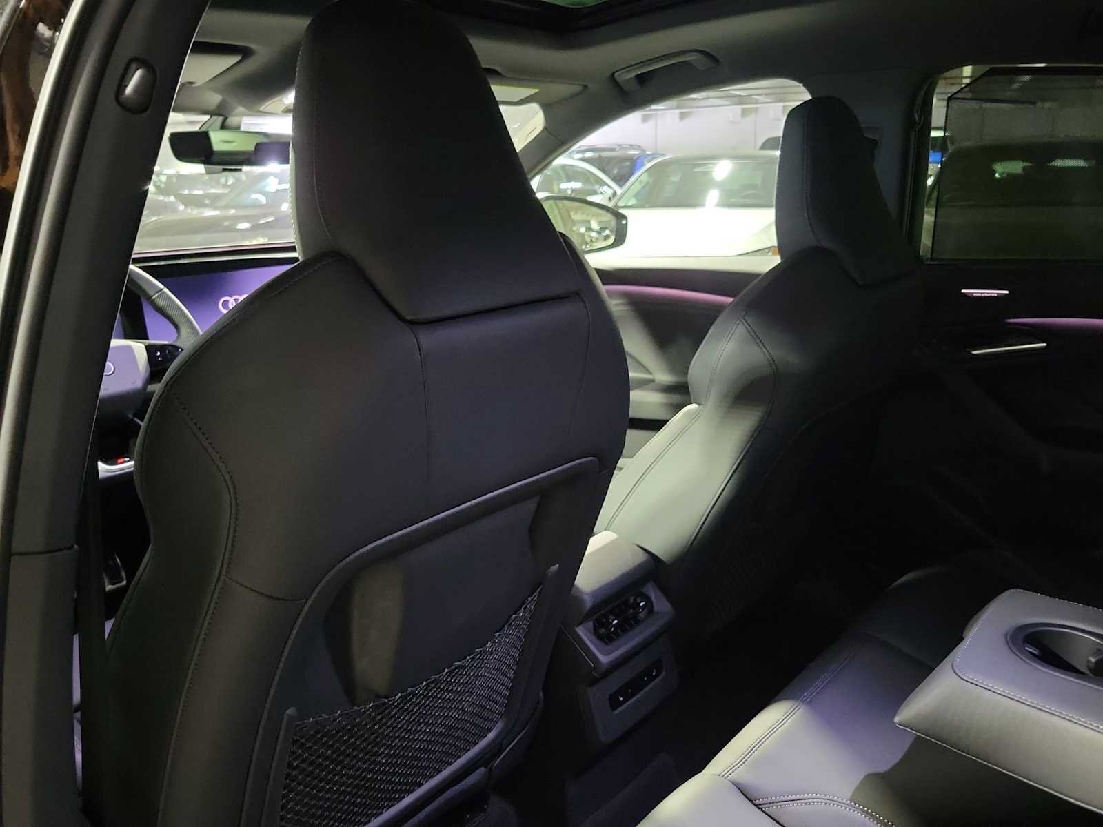 New 2027 Audi SQ6 e-tron Premium Plus AWD/4WD image 14
