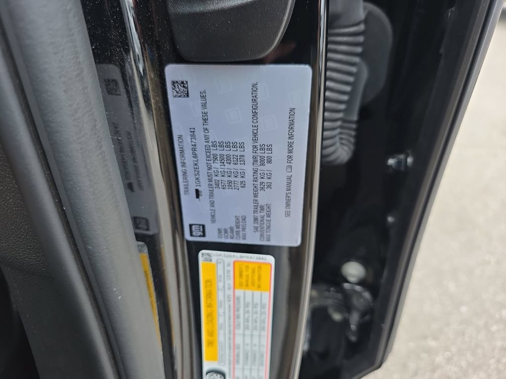 Used 2023 GMC Yukon Denali Ultimate AWD/4WD image 42