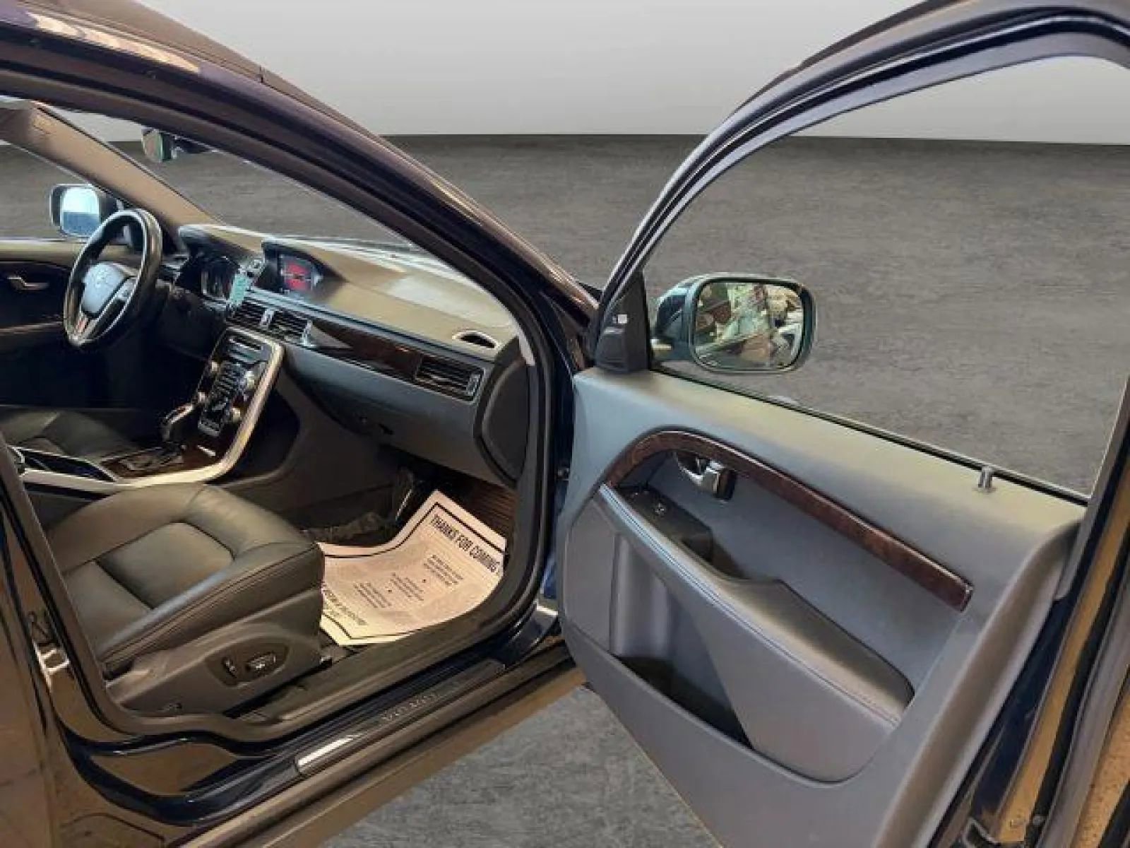 Used 2016 Volvo XC70 T5 Premier w/ Proximity Package image 15