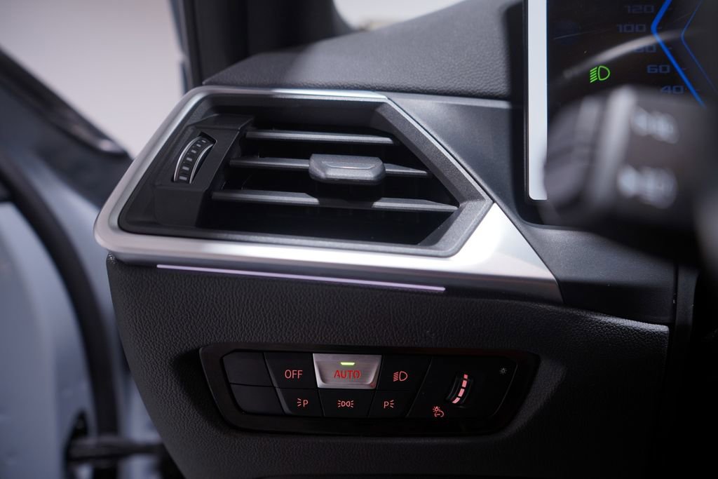 Used 2023 BMW M3 Competition image 19