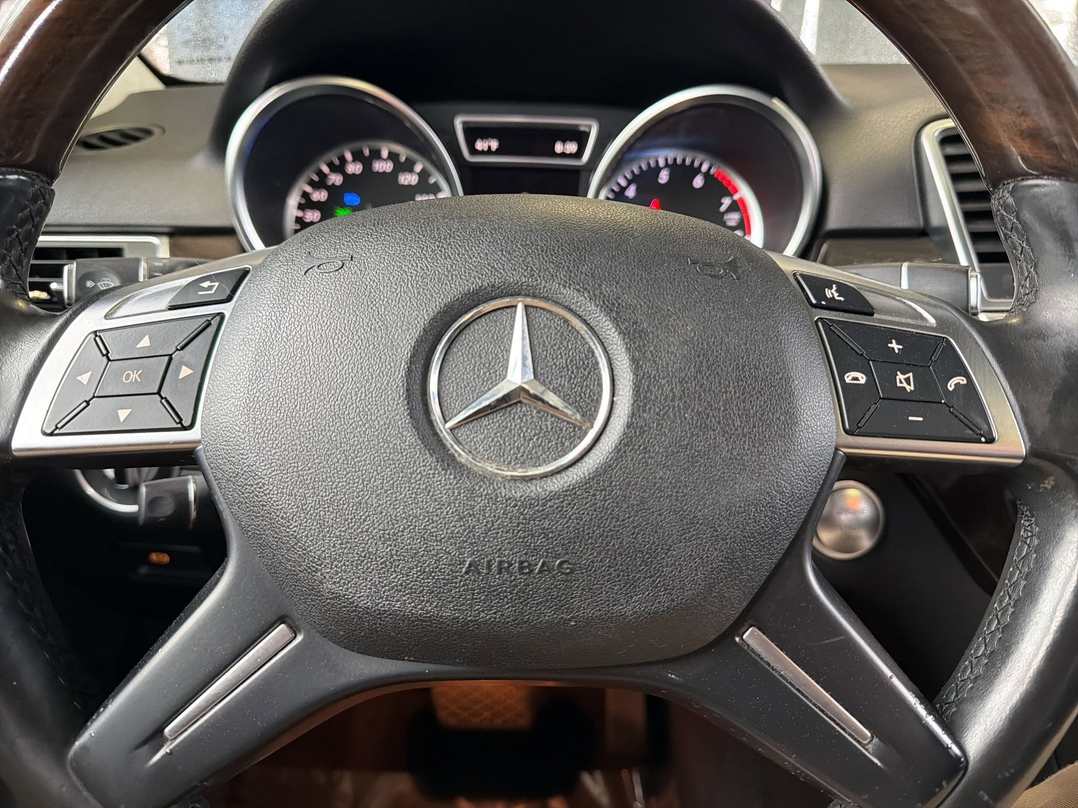 Used 2015 Mercedes-Benz ML 350 4MATIC image 14