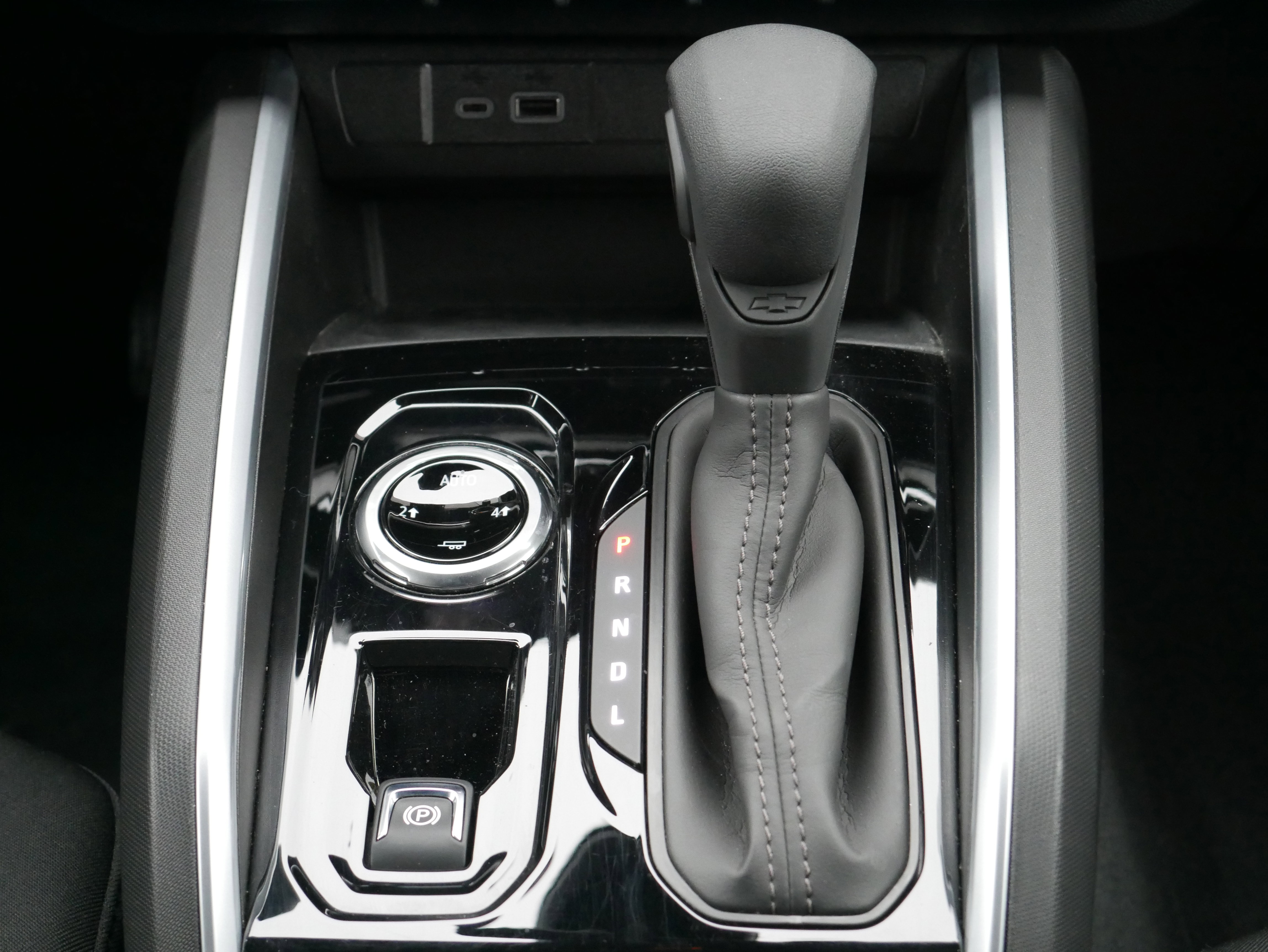 Certified 2023 Chevrolet Colorado W/T image 23