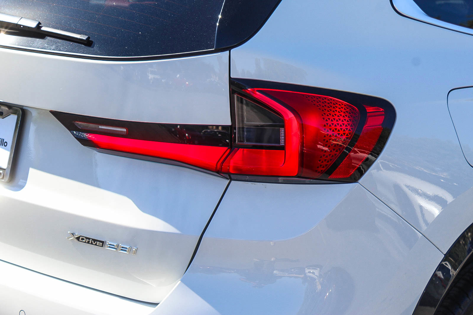 Certified 2025 BMW X1 xDrive28i w/ Convenience Package image 7