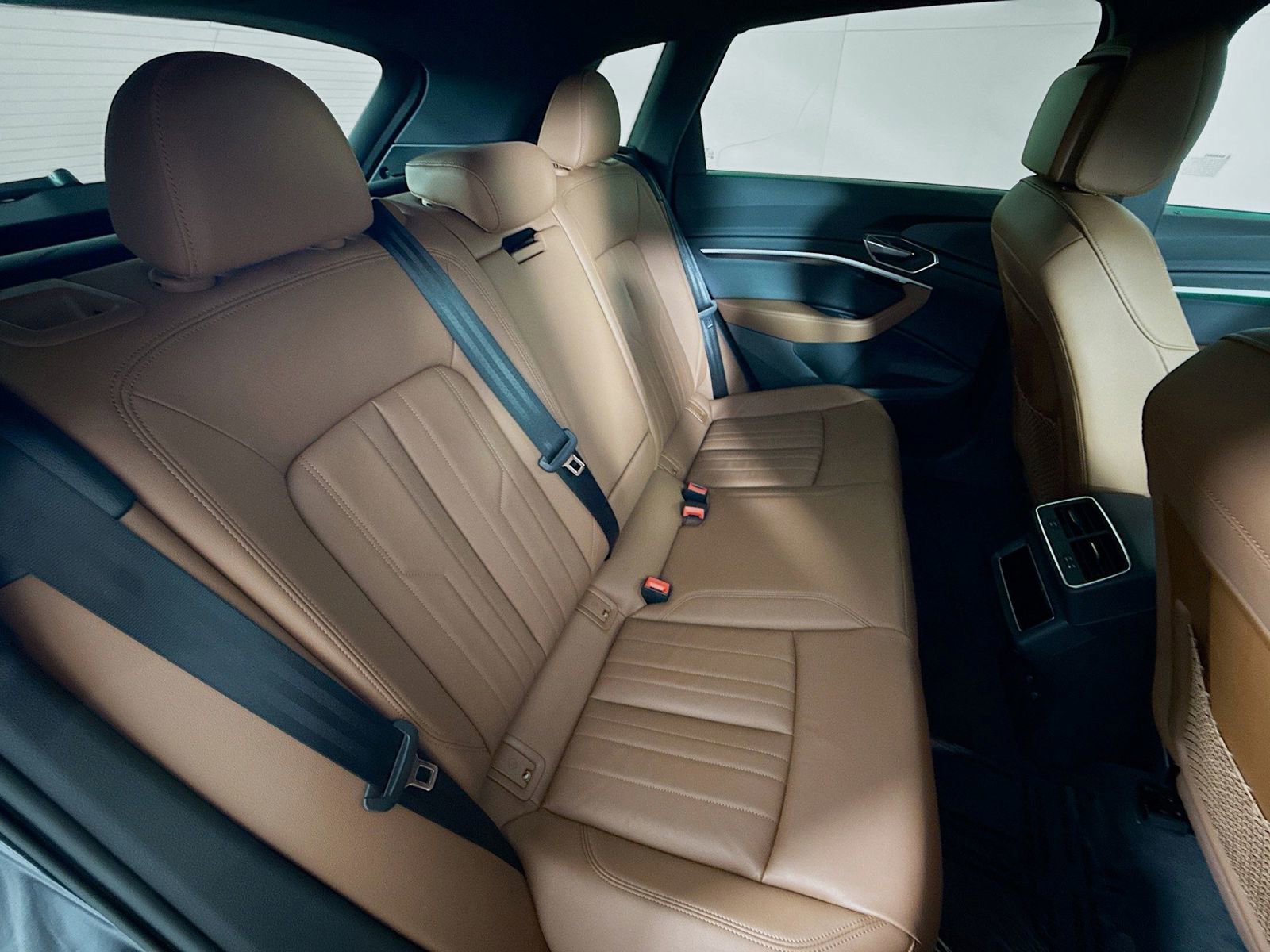 Certified 2023 Audi e-tron Premium w/ Convenience Plus Package image 26