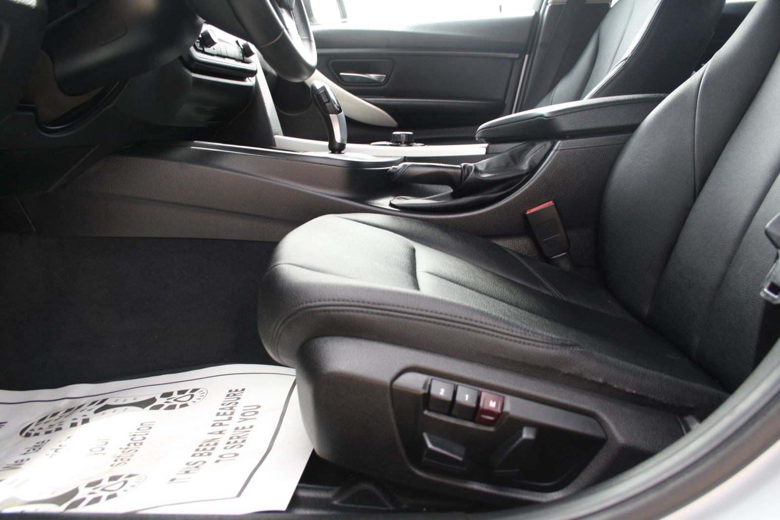 Used 2014 BMW 320i Sedan RWD image 10