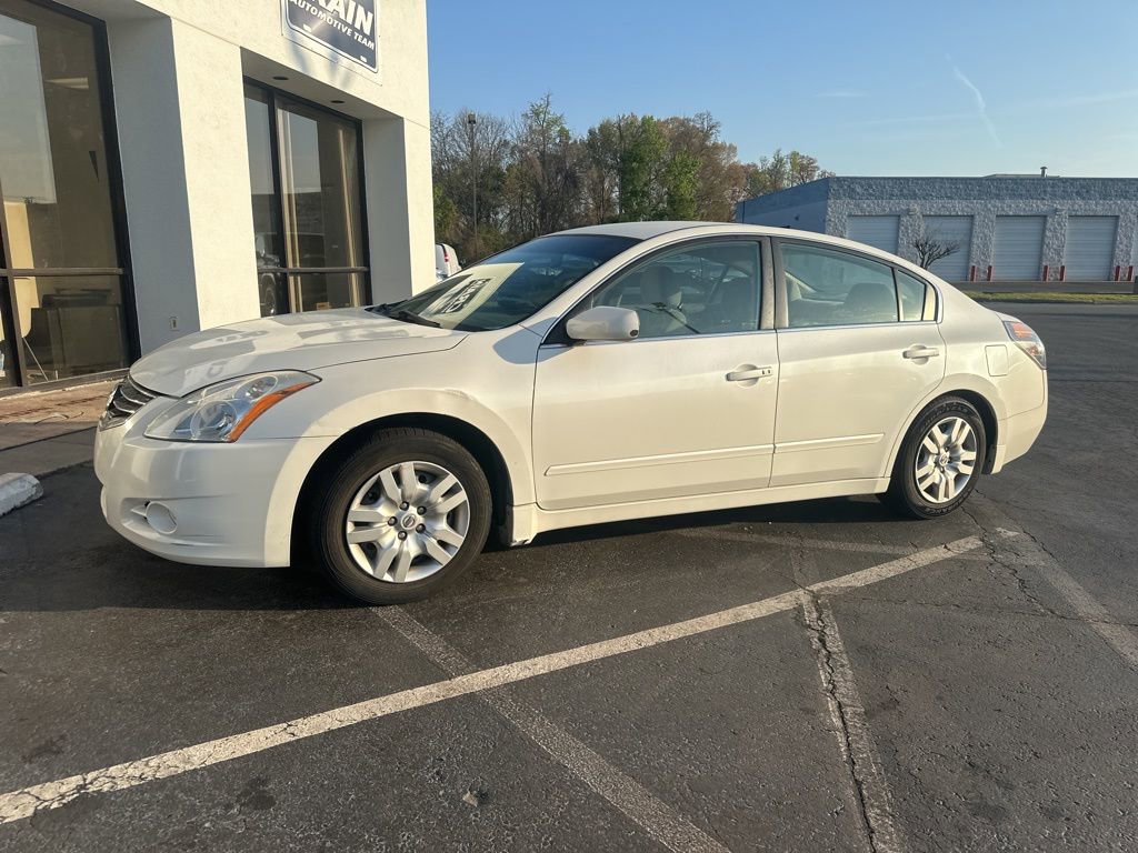 Used 2012 Nissan Altima 2.5 S image 11