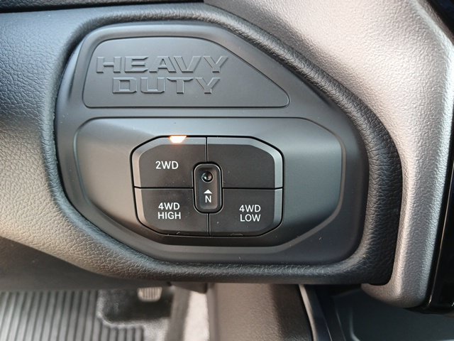 New 2026 RAM 4500 4x4 Crew Cab DRW w/ Laramie Trim Package image 40