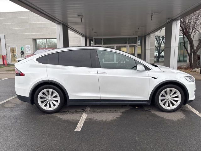 Used 2020 Tesla Model X Long Range image 10