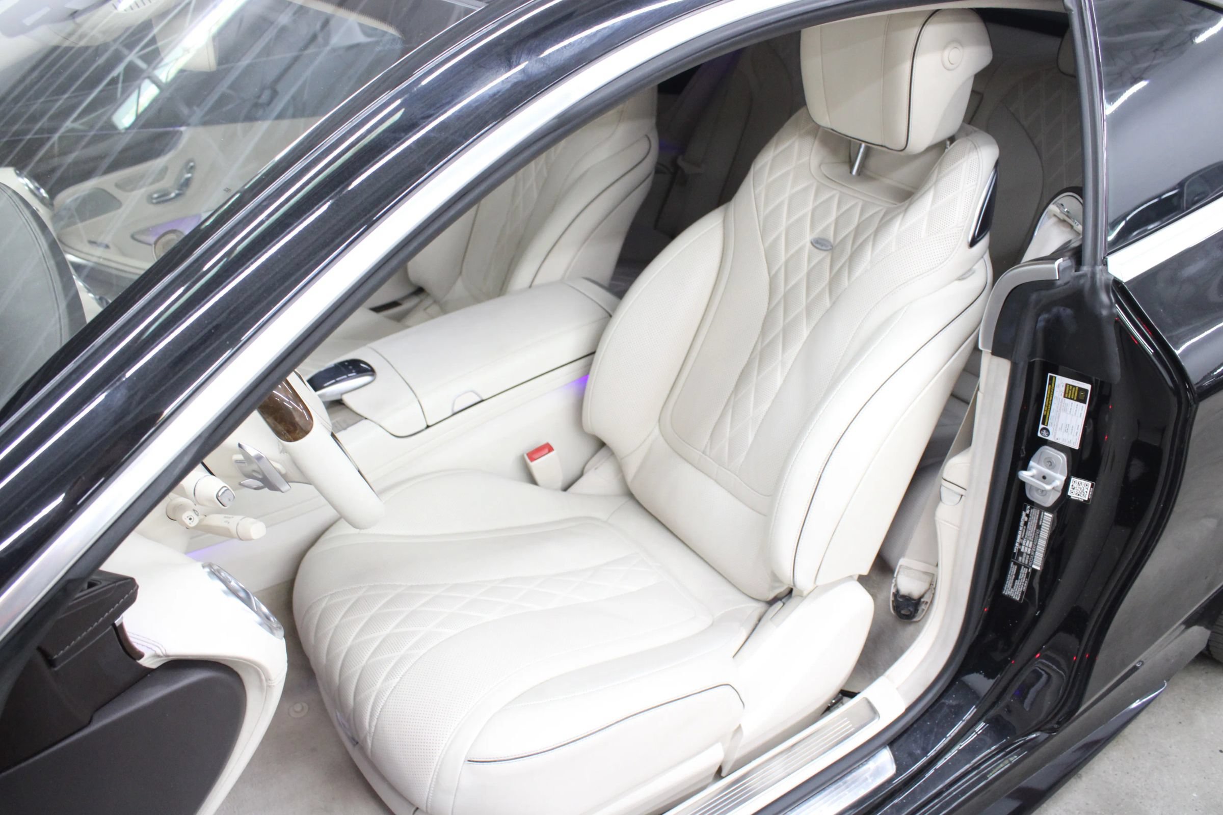 Used 2015 Mercedes-Benz S 550 4MATIC Coupe image 10
