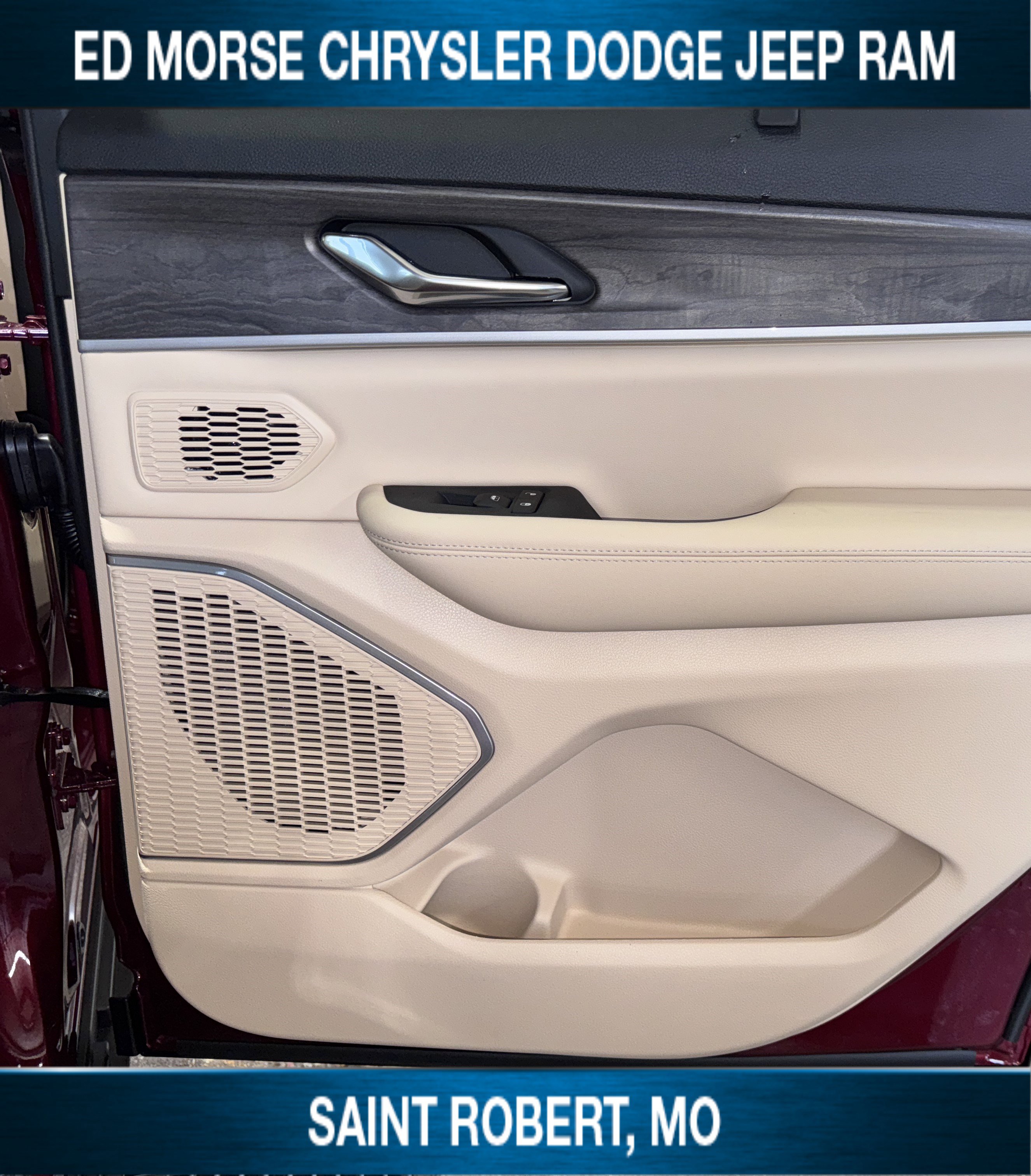 New 2025 Jeep Grand Cherokee L Limited w/ Luxury Tech Group II image 37